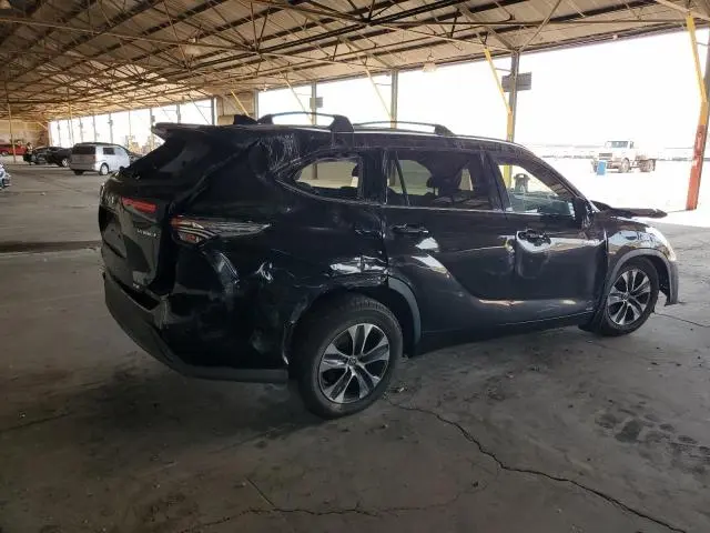 2021 TOYOTA HIGHLANDER HYBRID XLE  