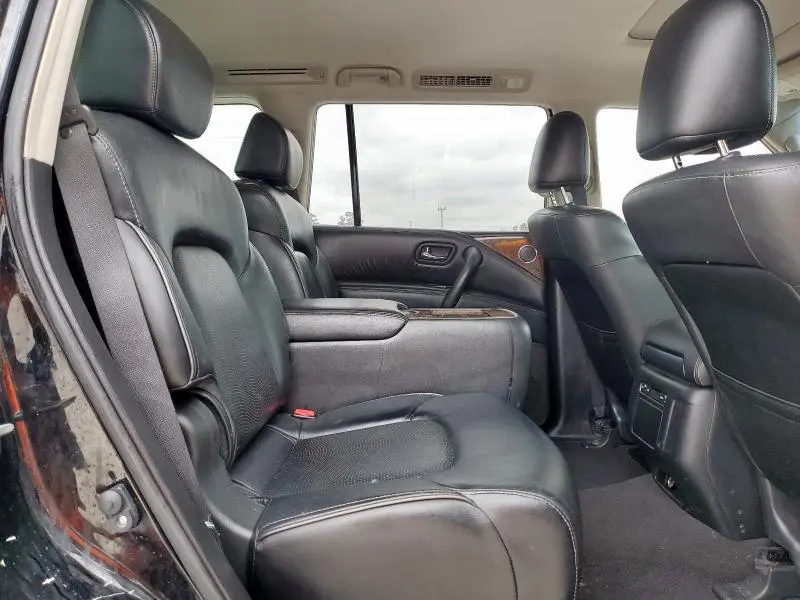 2015 INFINITI QX80   