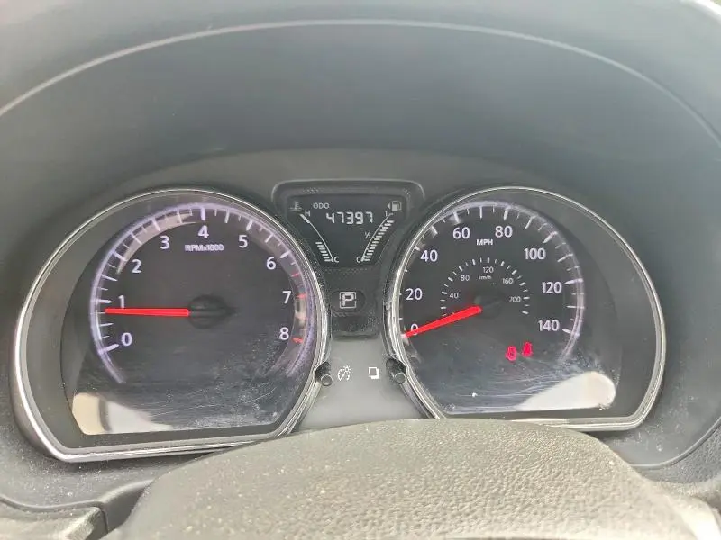 2016 NISSAN VERSA 1.6 SV  