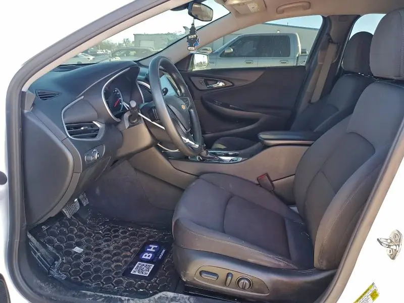 2022 CHEVROLET MALIBU LT  