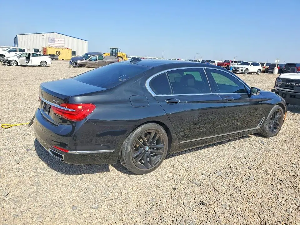 2016 BMW 750 XI  