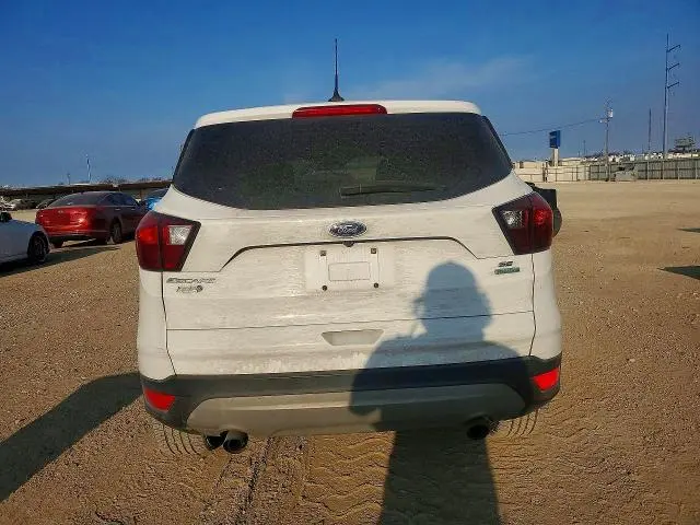 2019 FORD ESCAPE SE  