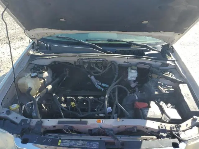 2010 FORD ESCAPE XLT  