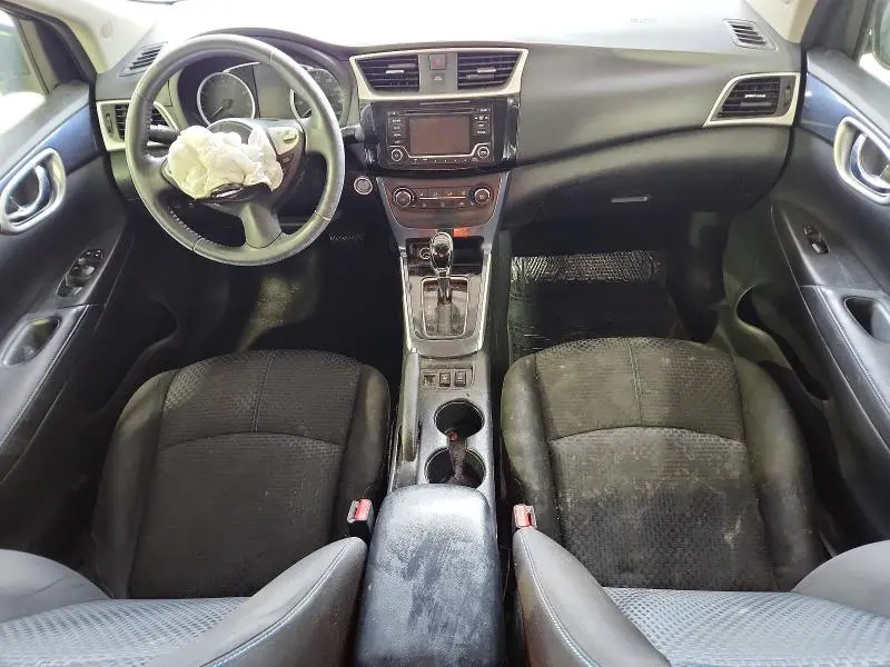 2016 NISSAN SENTRA SR  