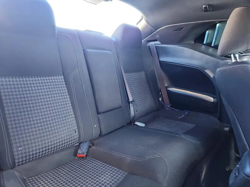 2020 DODGE CHALLENGER SXT  