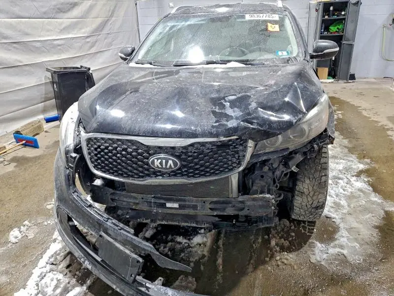 2017 KIA SORENTO LX  