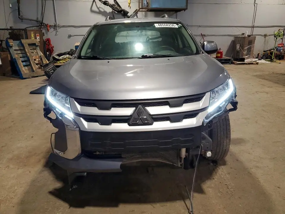 2021 MITSUBISHI RVR ES  