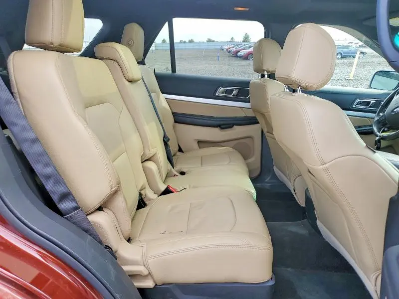 2016 FORD EXPLORER XLT  