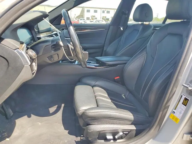 2020 BMW 530 I  