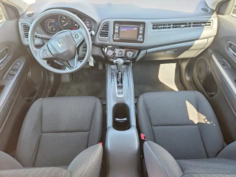 2016 HONDA HR-V LX  