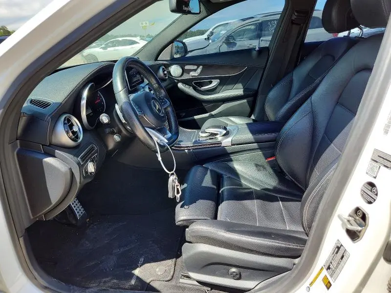 2015 MERCEDES-BENZ C 300  