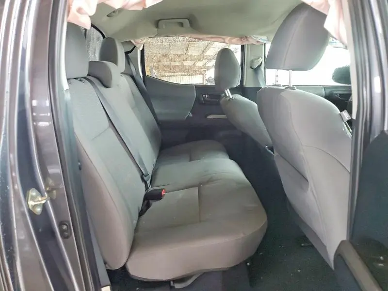 2017 TOYOTA TACOMA SR5 V6  