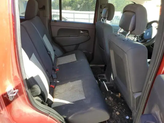 2010 JEEP LIBERTY SPORT  