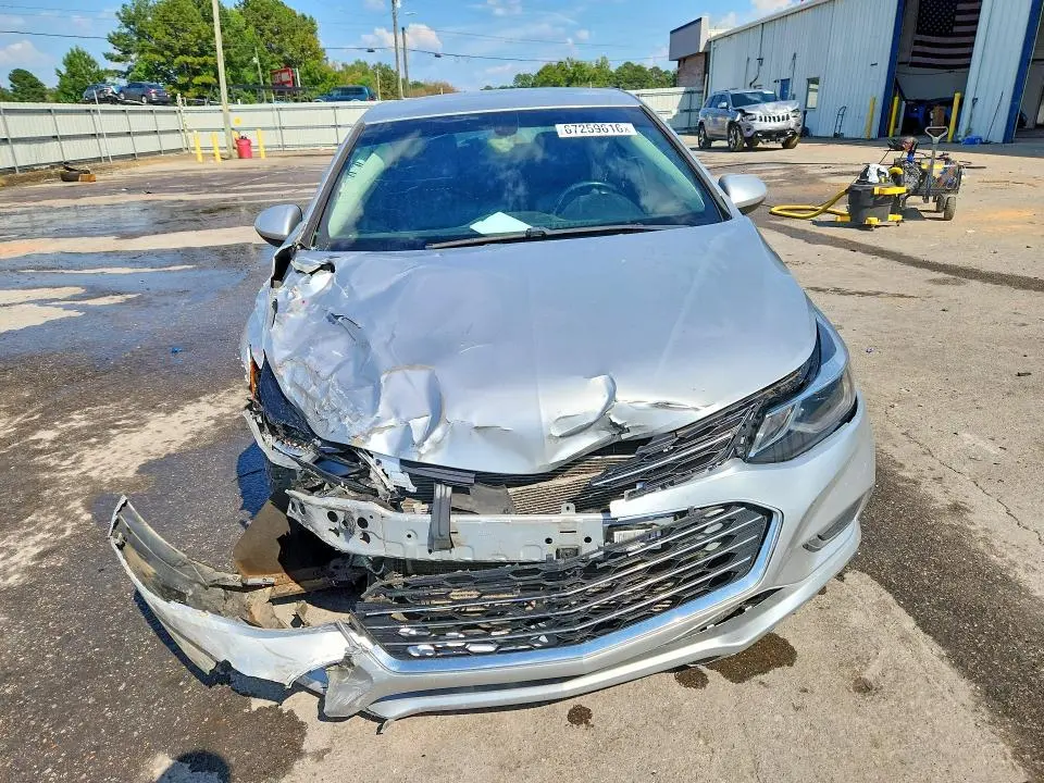 2017 CHEVROLET CRUZE PREMIER  