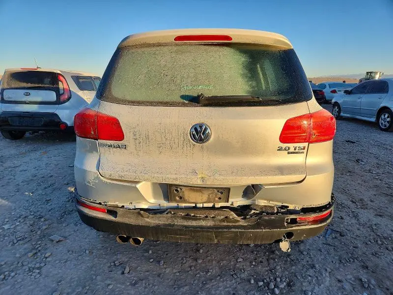 2013 VOLKSWAGEN TIGUAN S  