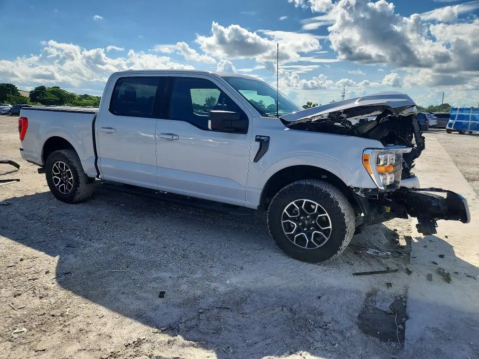 2022 FORD F150 SUPERCREW  