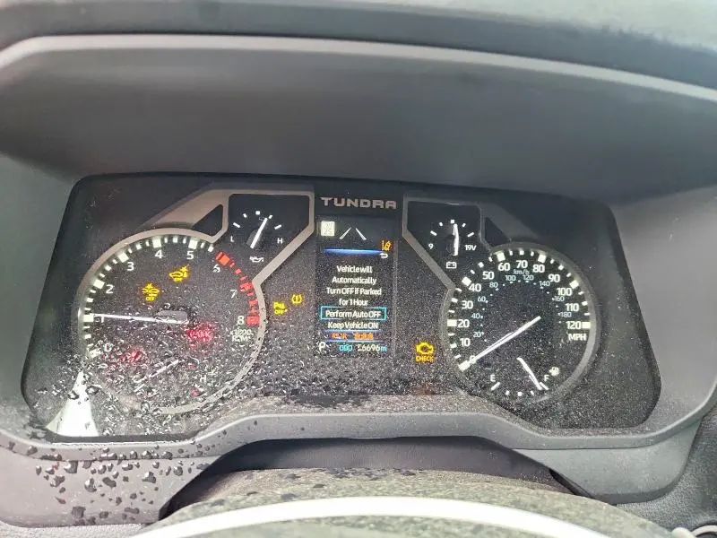 2022 TOYOTA TUNDRA SR5  