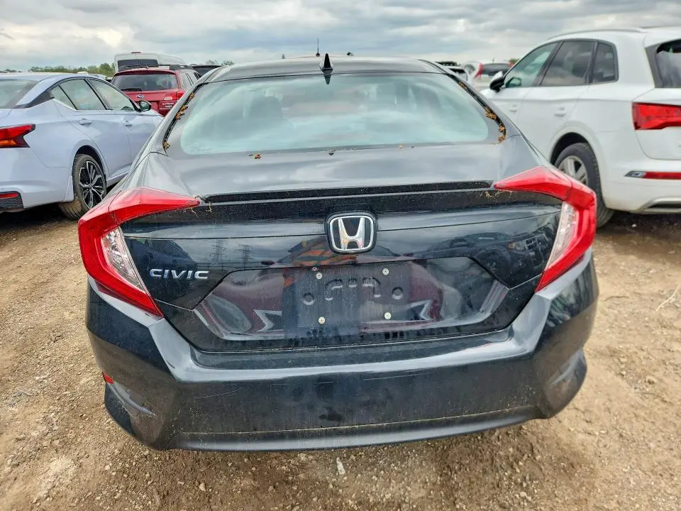 2018 HONDA CIVIC EX  