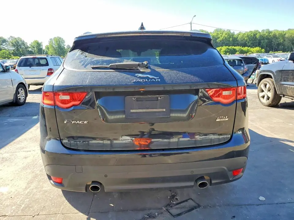 2018 JAGUAR F-PACE PRESTIGE  