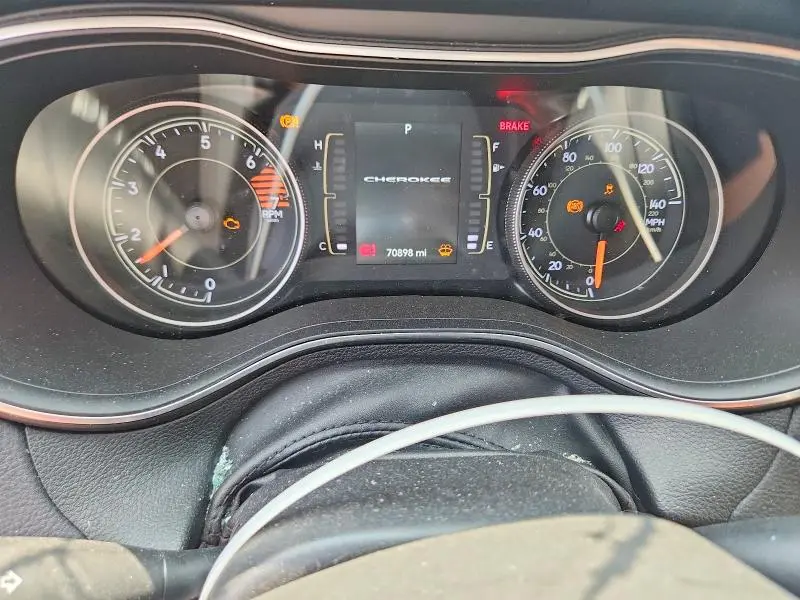 2020 JEEP CHEROKEE LATITUDE  