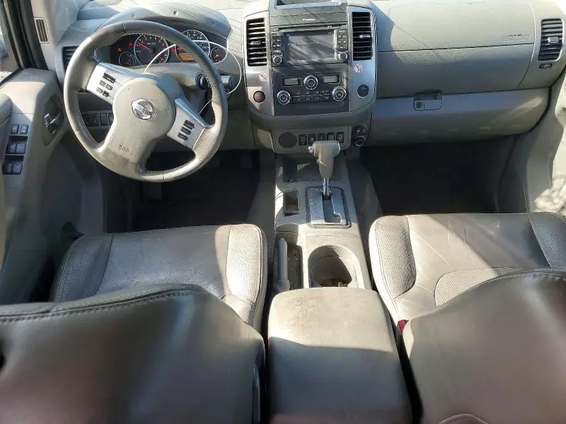 2019 NISSAN FRONTIER SL  