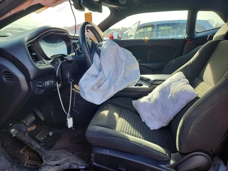 2018 DODGE CHALLENGER SXT  