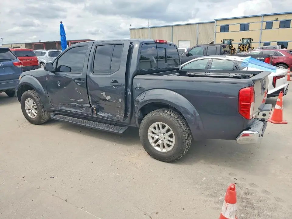 2015 NISSAN FRONTIER   