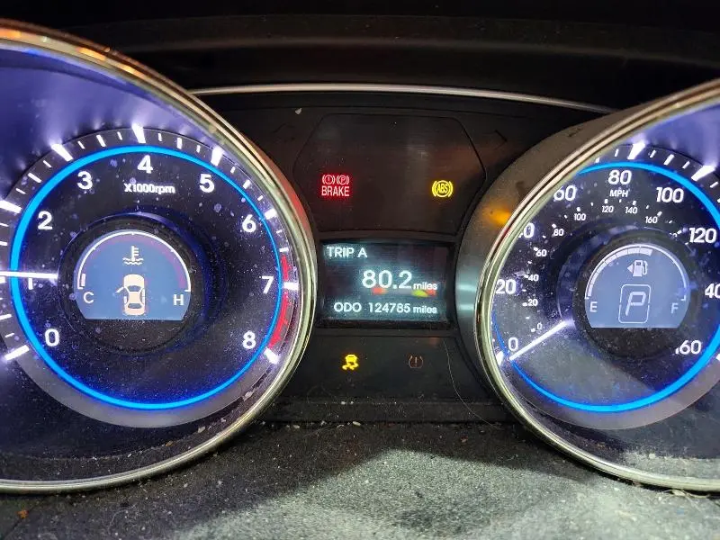 2013 HYUNDAI SONATA SE  