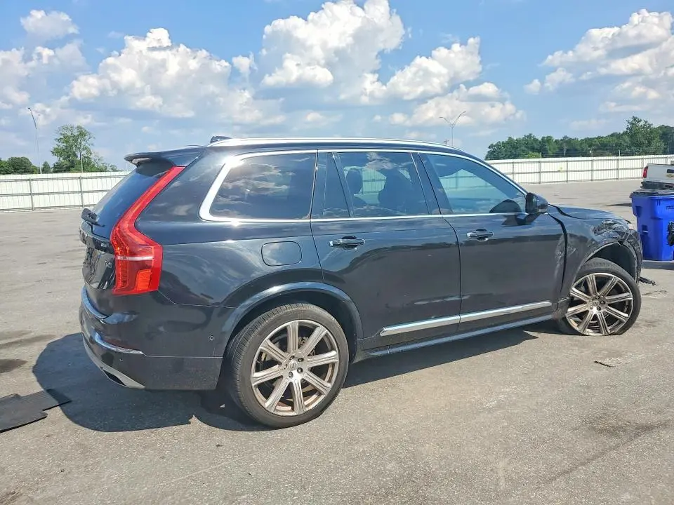 2018 VOLVO XC90 T6  