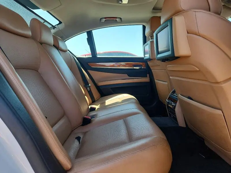 2011 BMW ALPINA B7   