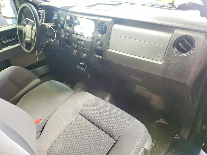 2013 FORD F150 SUPER CAB  