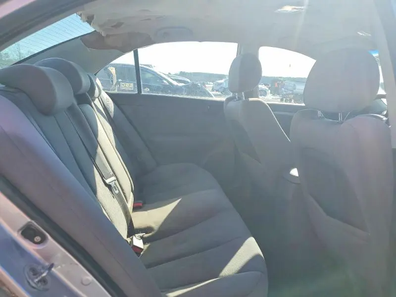 2010 HYUNDAI SONATA GLS  