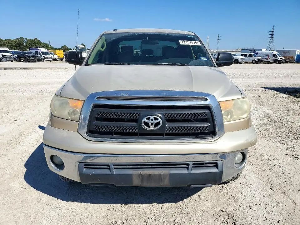 2010 TOYOTA TUNDRA CREWMAX SR5  