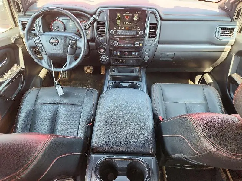 2021 NISSAN TITAN PRO-4X  
