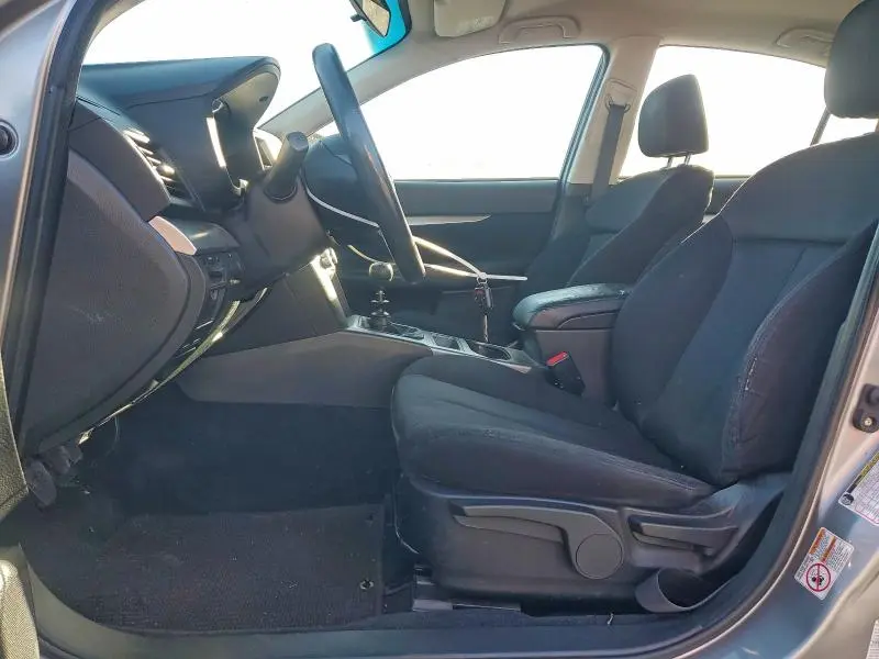 2011 SUBARU LEGACY 2.5I  