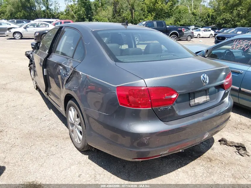 2012 VOLKSWAGEN JETTA 2.5L SE