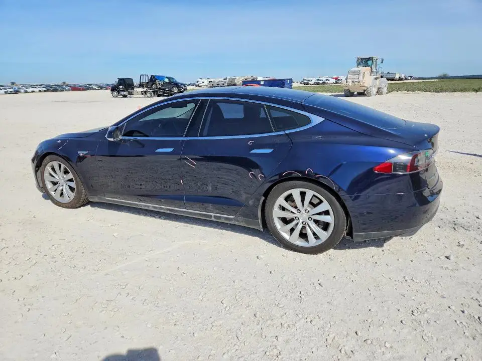 2015 TESLA MODEL S 60  