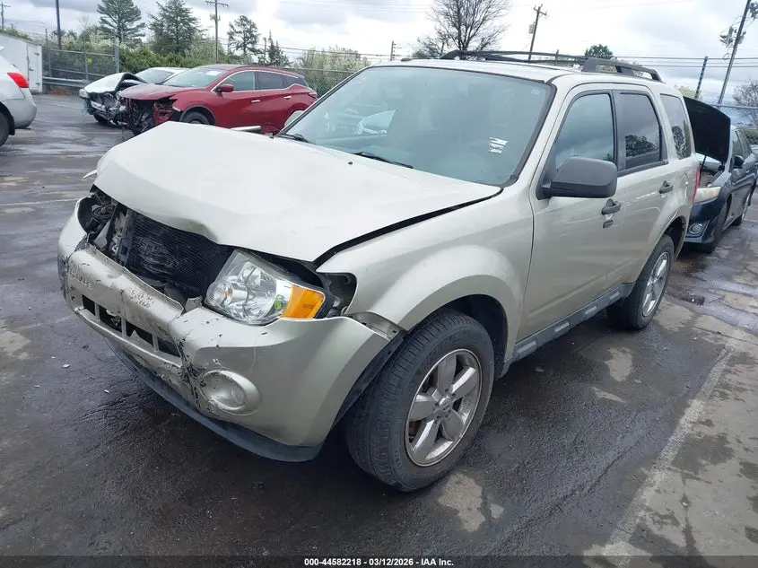 2012 FORD ESCAPE XLT