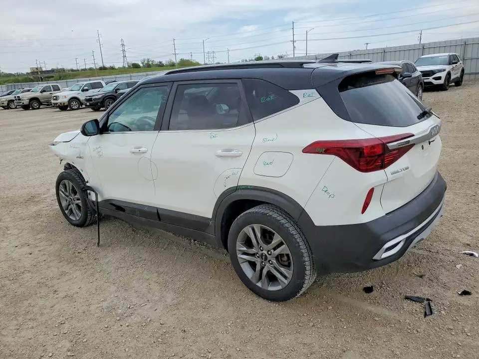 2022 KIA SELTOS S  