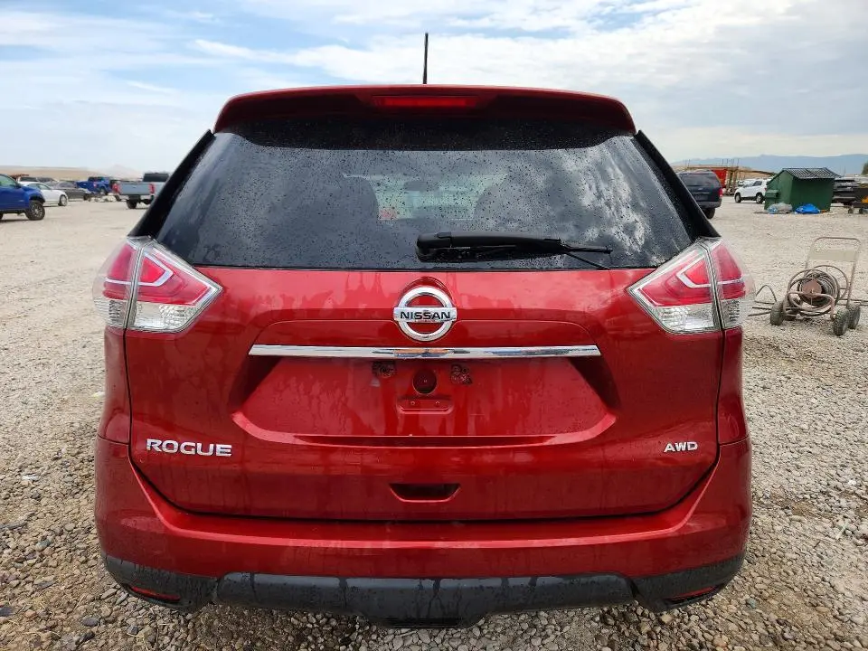 2015 NISSAN ROGUE S  