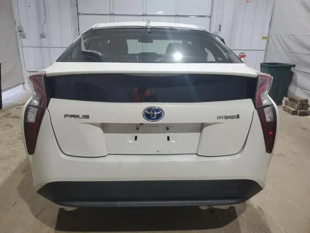 2016 TOYOTA PRIUS   