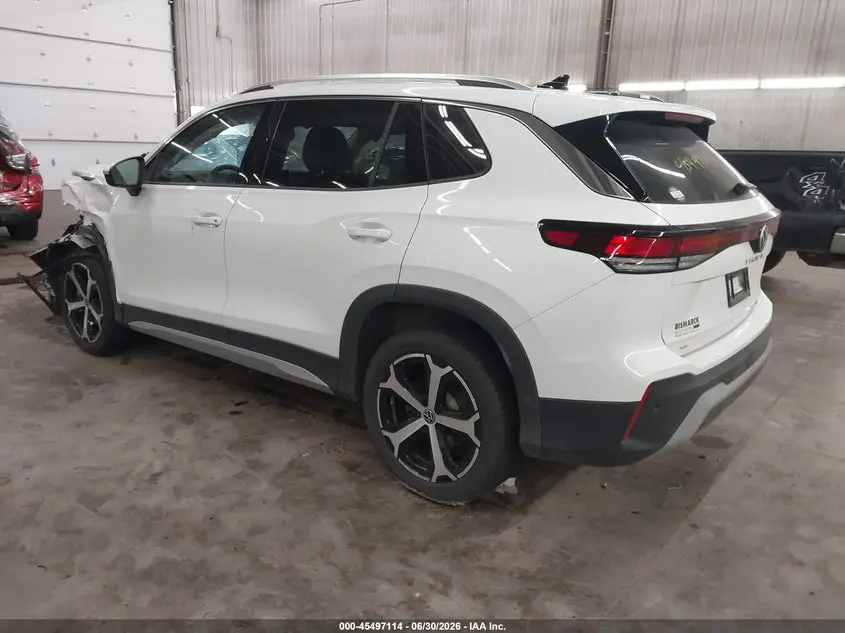 2025 VOLKSWAGEN TIGUAN 2.0T SE