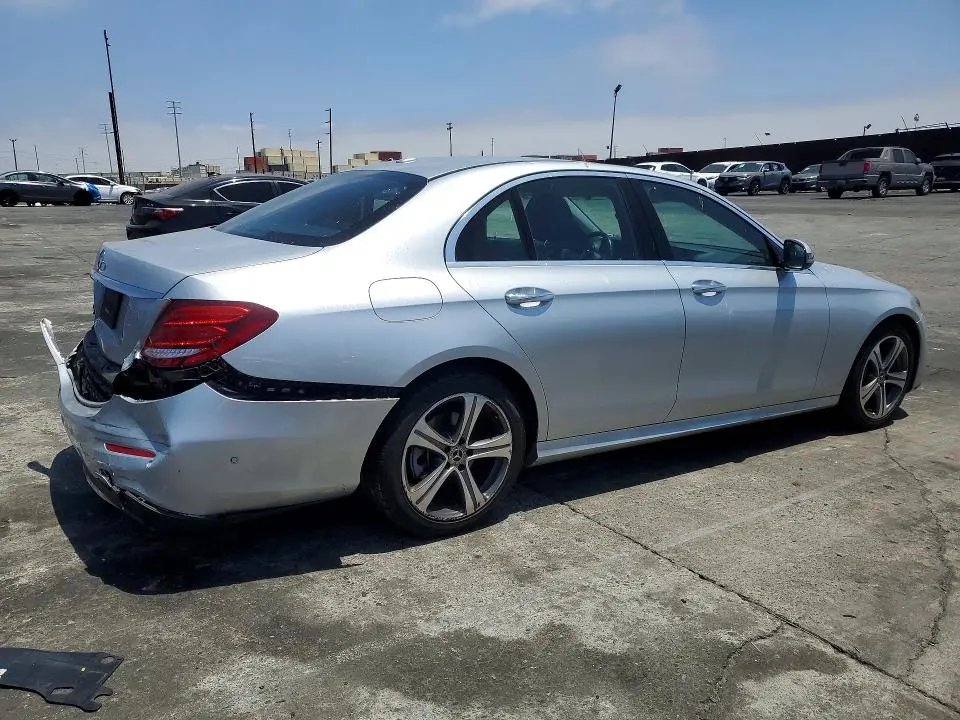 2018 MERCEDES-BENZ E 300  