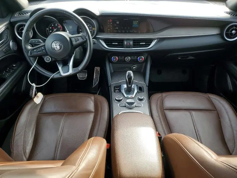 2022 ALFA ROMEO STELVIO TI  