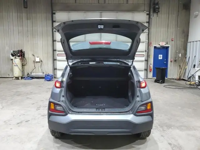 2019 HYUNDAI KONA SE  