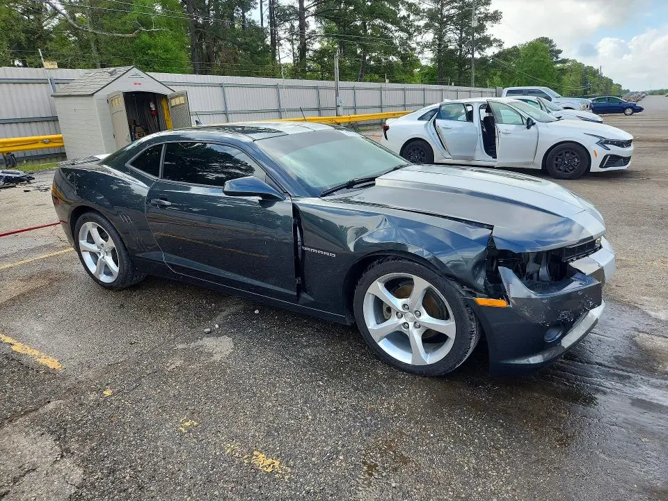 2015 CHEVROLET CAMARO LT  