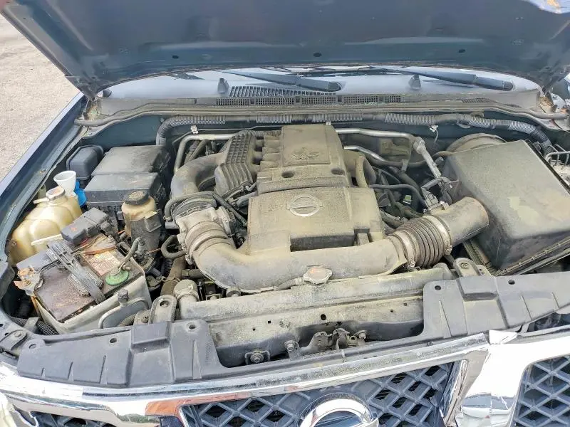 2011 NISSAN FRONTIER S  