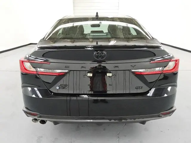 2025 TOYOTA CAMRY XSE  