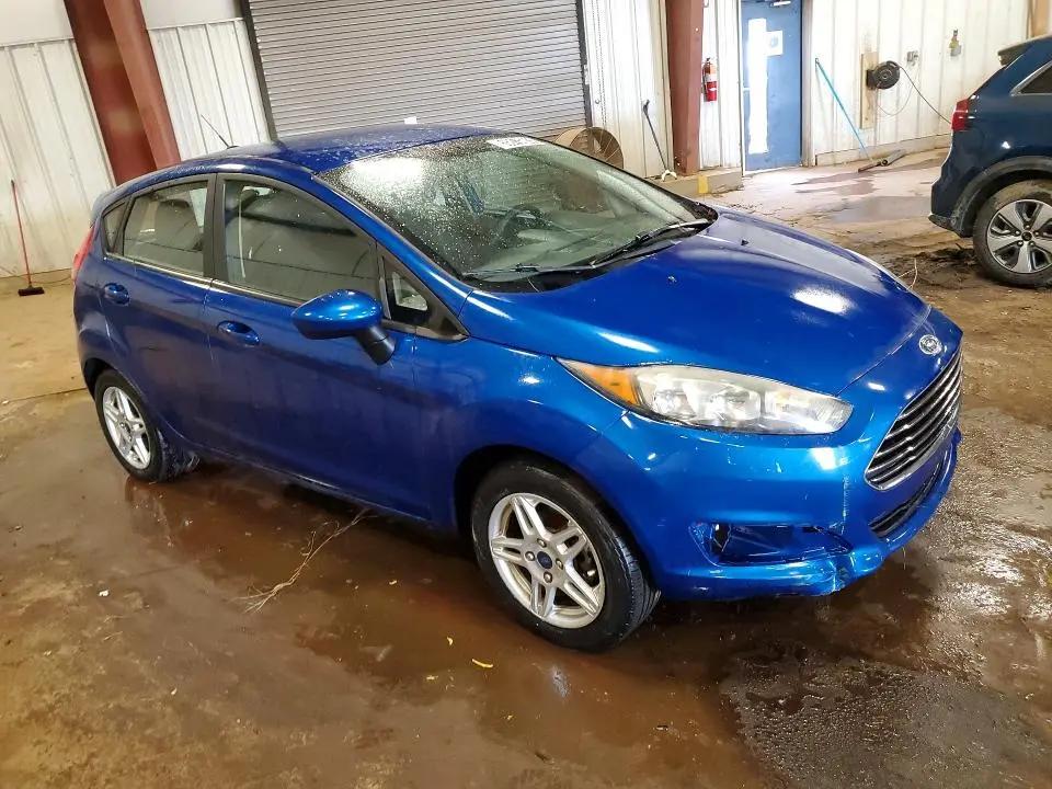 2018 FORD FIESTA SE  