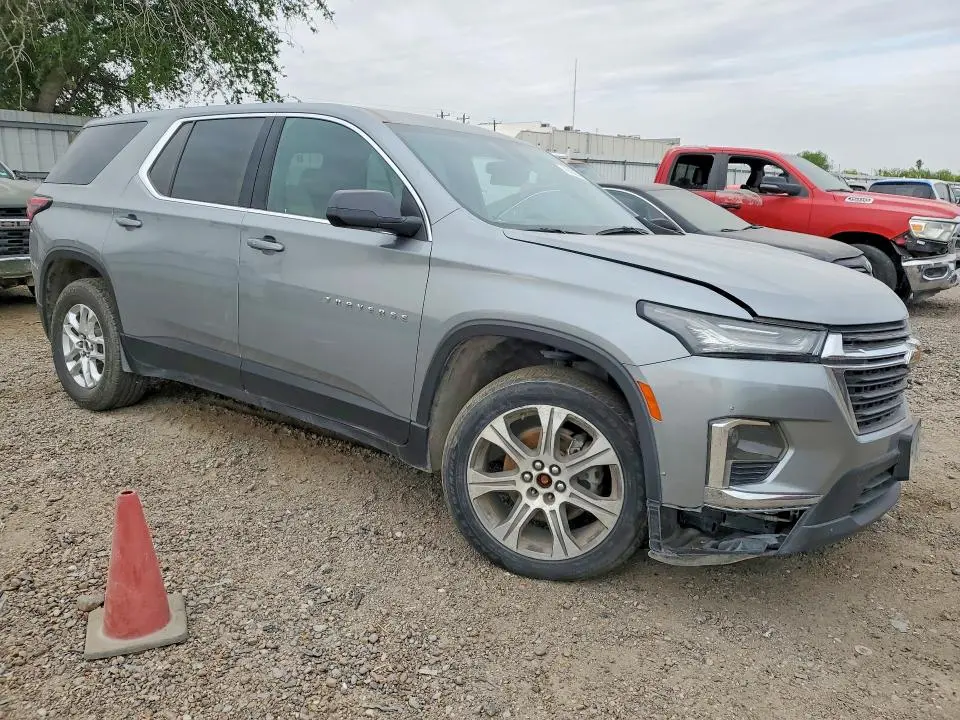 2023 CHEVROLET TRAVERSE LS  